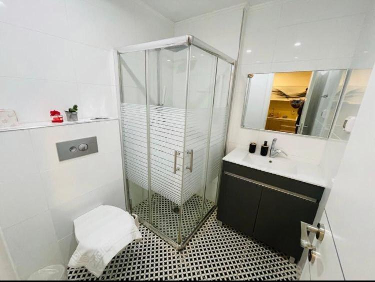 Bright And Cozy Studio Suite Eilat Bagian luar foto